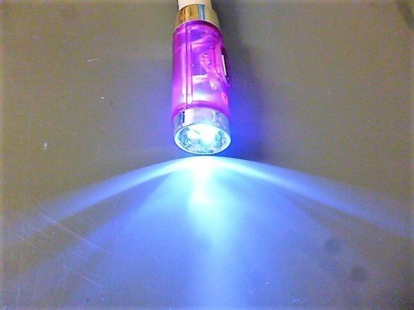 ハンズフリー LEDライト ネックライト ◆ピンク　懐中電灯 読書 ウォーキング ABS樹脂 首掛け_画像10