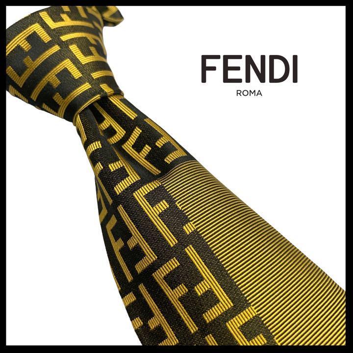 一番人気物 美品 FENDI ネクタイ ロゴ 紺色 カジュアル 豪華 高級感