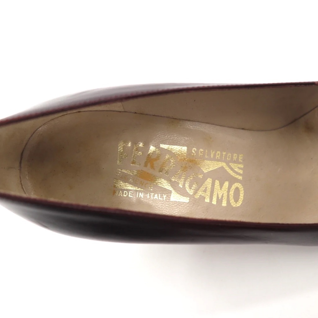 SALVATORE FERRAGAMO パンプス 23CM バーガンディー レザー パンプス