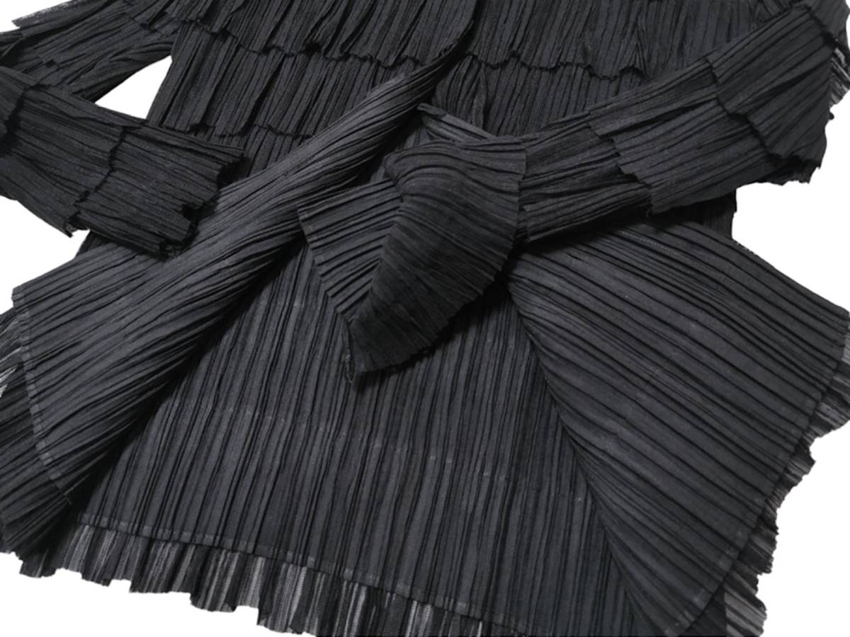 華麗 ジャケット プリーツ 総フリル 2ピース イッセイミヤケ MIYAKE