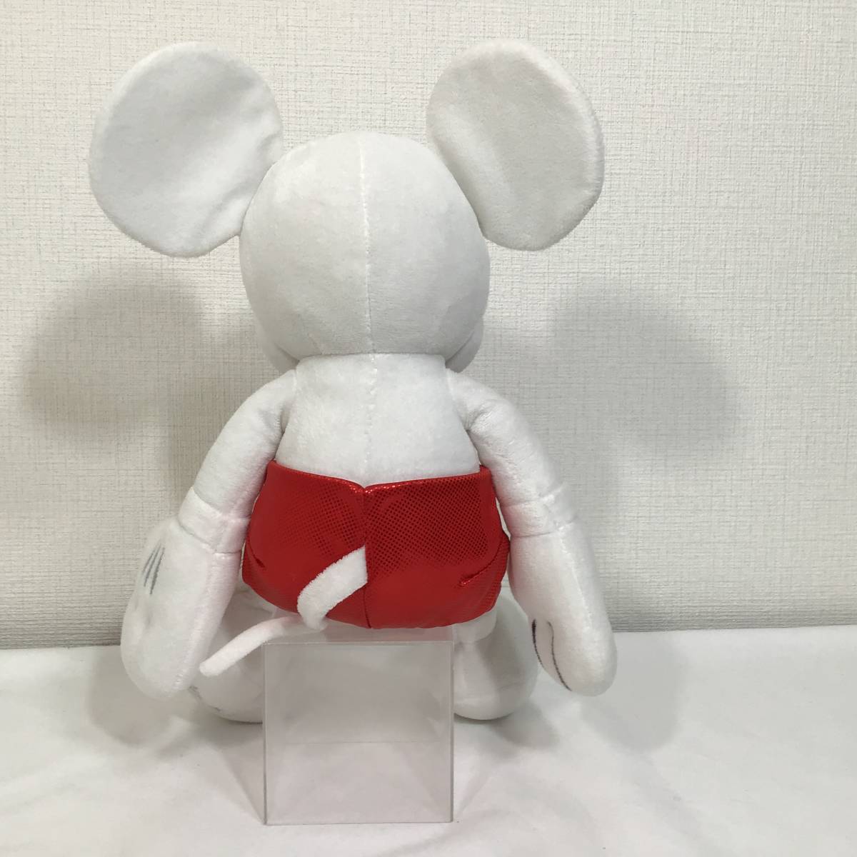 N-428☆ ディズニーストア・クリスマス限定 2013 ホワイトミッキー　Disney　ディズニーキャラクター　商品タグ無し_画像3