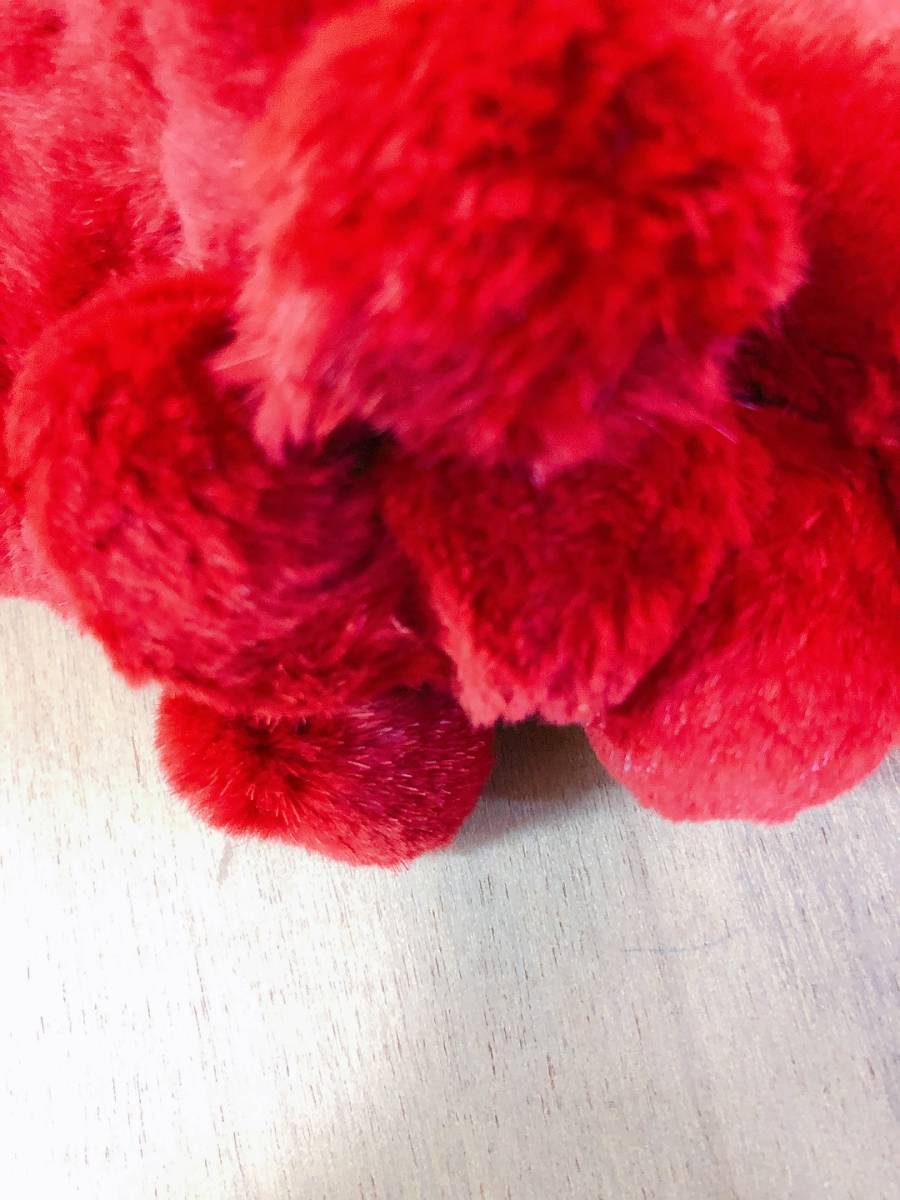  new goods * unused storage goods Ram fur muffler soft pretty piece .. plain red beautiful red 