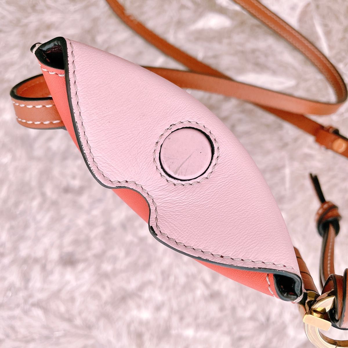 ロエベ LOEWE ゲートポケット アナグラム ショルダーバッグ ポシェット