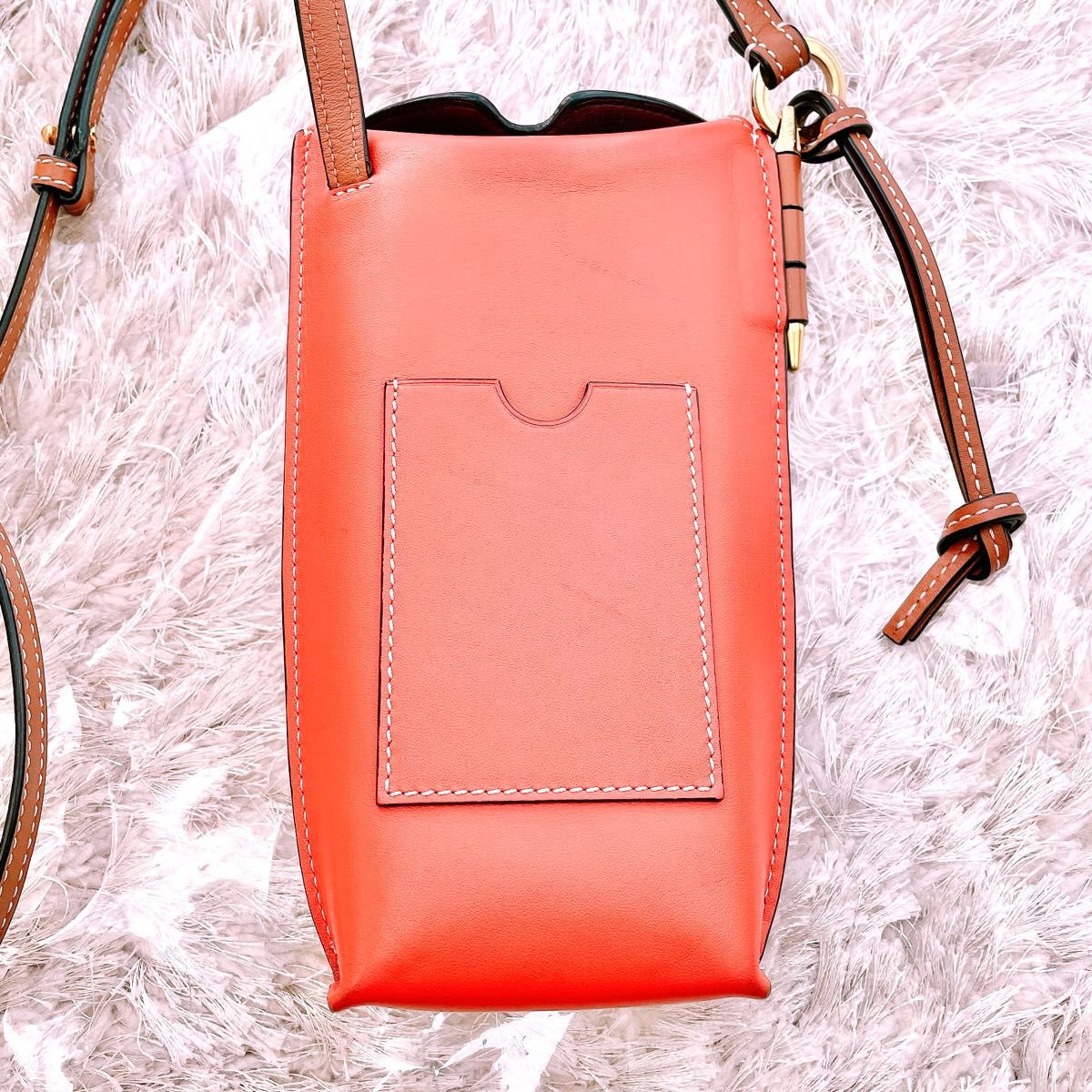 ロエベ LOEWE ゲートポケット アナグラム ショルダーバッグ ポシェット
