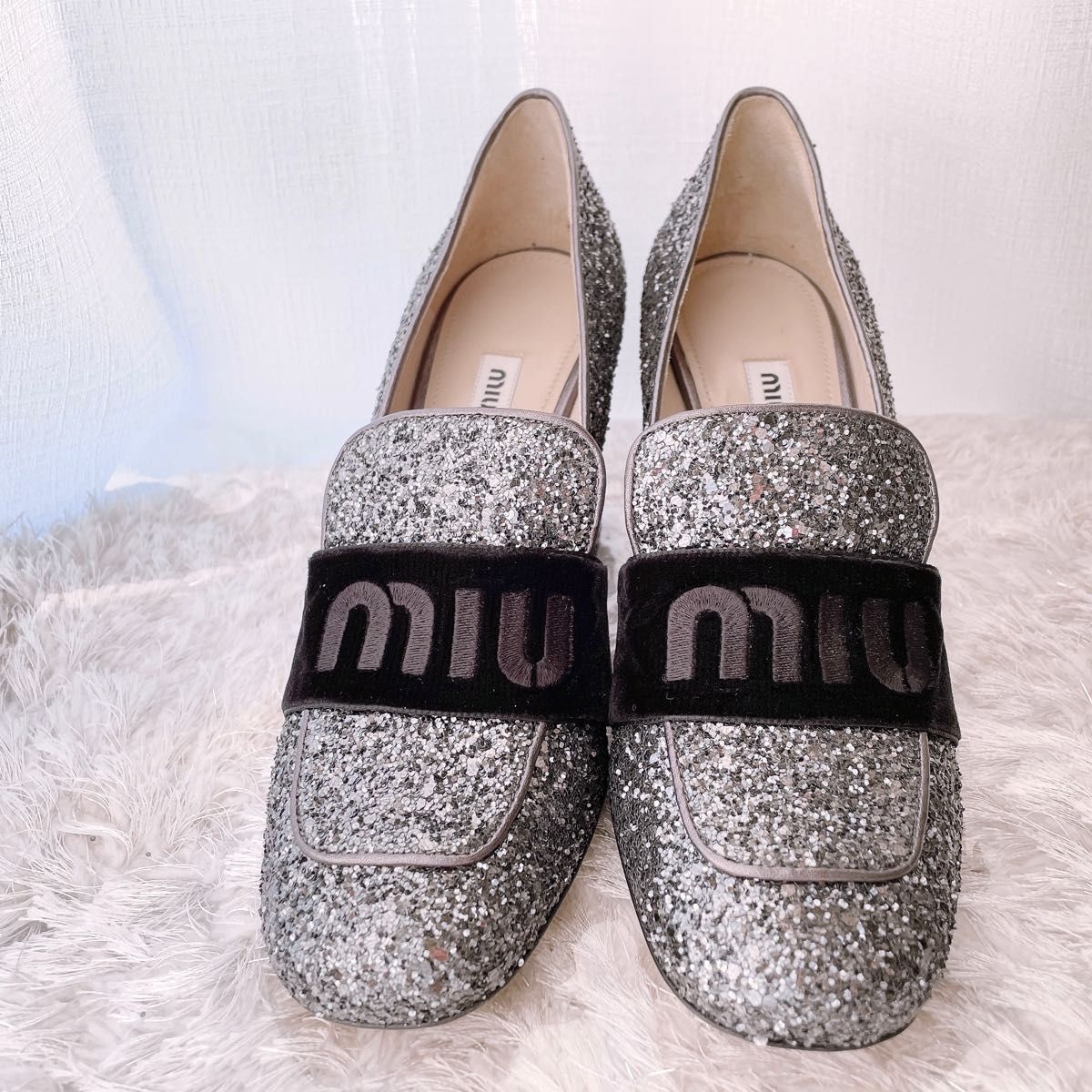MIUMIU ミュウミュウ ロゴ グリッター ラメ クリスタル ビジュー
