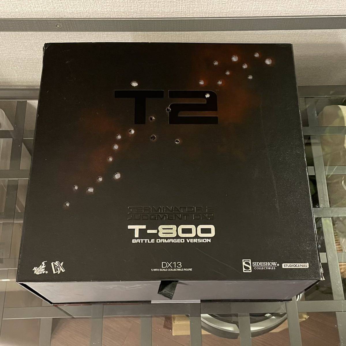 おトク情報がいっぱい! ホットトイズ T-800 バトルダメージ版 DX13