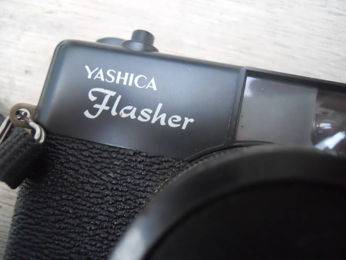 M9165 カメラ YASHICA Flasher YASHICA LENS 1:2.8 38mm 現状 動作チェックなし 傷汚れありゆうパック60サイズ(0412)_画像4