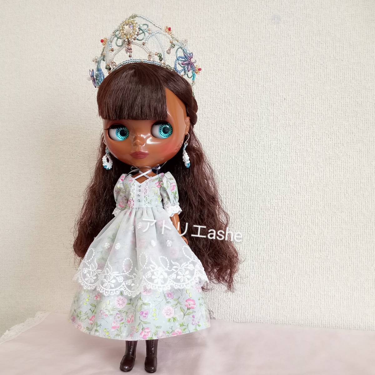  free shipping! hand made Neo Blythe * Licca-chan. clothes [ Cross ribbon. floral print One-piece ] Blythe clothes One-piece dress race floral print 