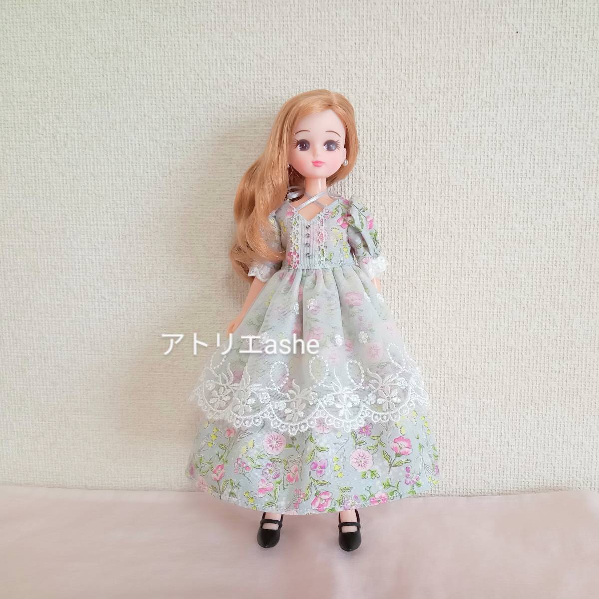  free shipping! hand made Neo Blythe * Licca-chan. clothes [ Cross ribbon. floral print One-piece ] Blythe clothes One-piece dress race floral print 