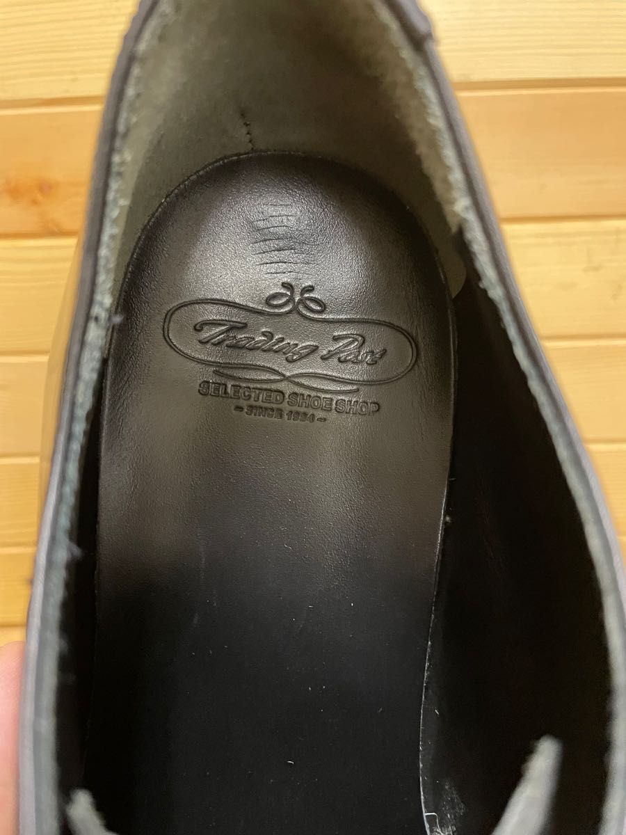 Trading Post（トレーディングポスト）のストレートチップになります。