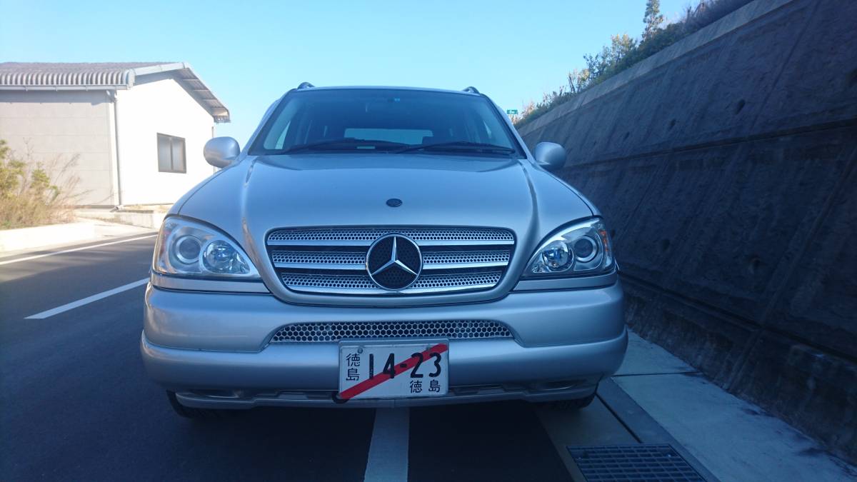* low running * beautiful car * Mercedes Benz ML320 7 ten thousand kilo 3200cc inspection 32/03 4WD * private exhibition * outright sales * studless attaching 
