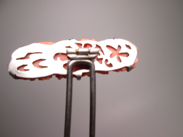 ☆アンティーク・本珊瑚 百合に菊花彫刻のかんざし 6g_画像9