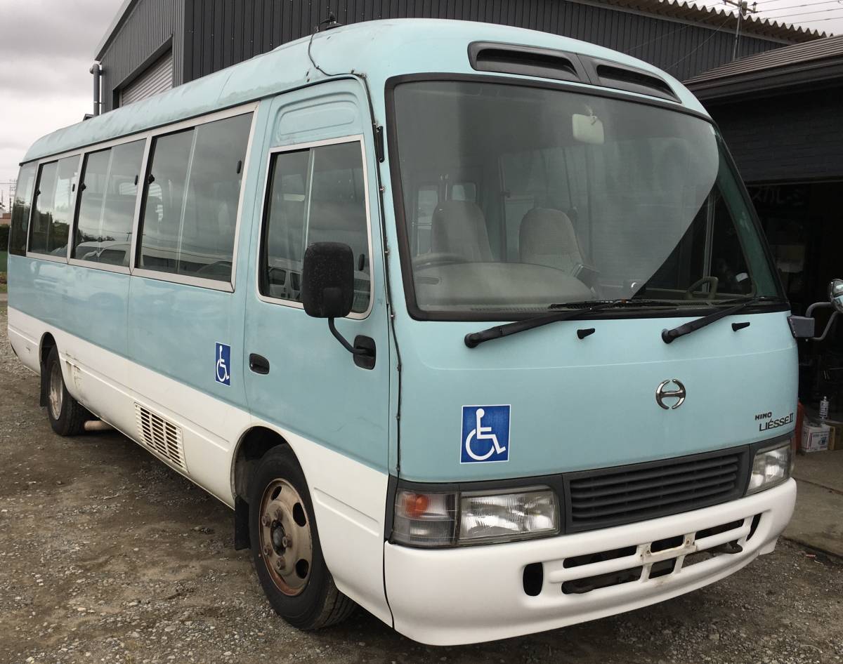  old normal exemption OK Reise 2 10 number of seats 138000km lift PG microbus Rosa Coaster sleeping area in the vehicle van life well cab camping Reise 2