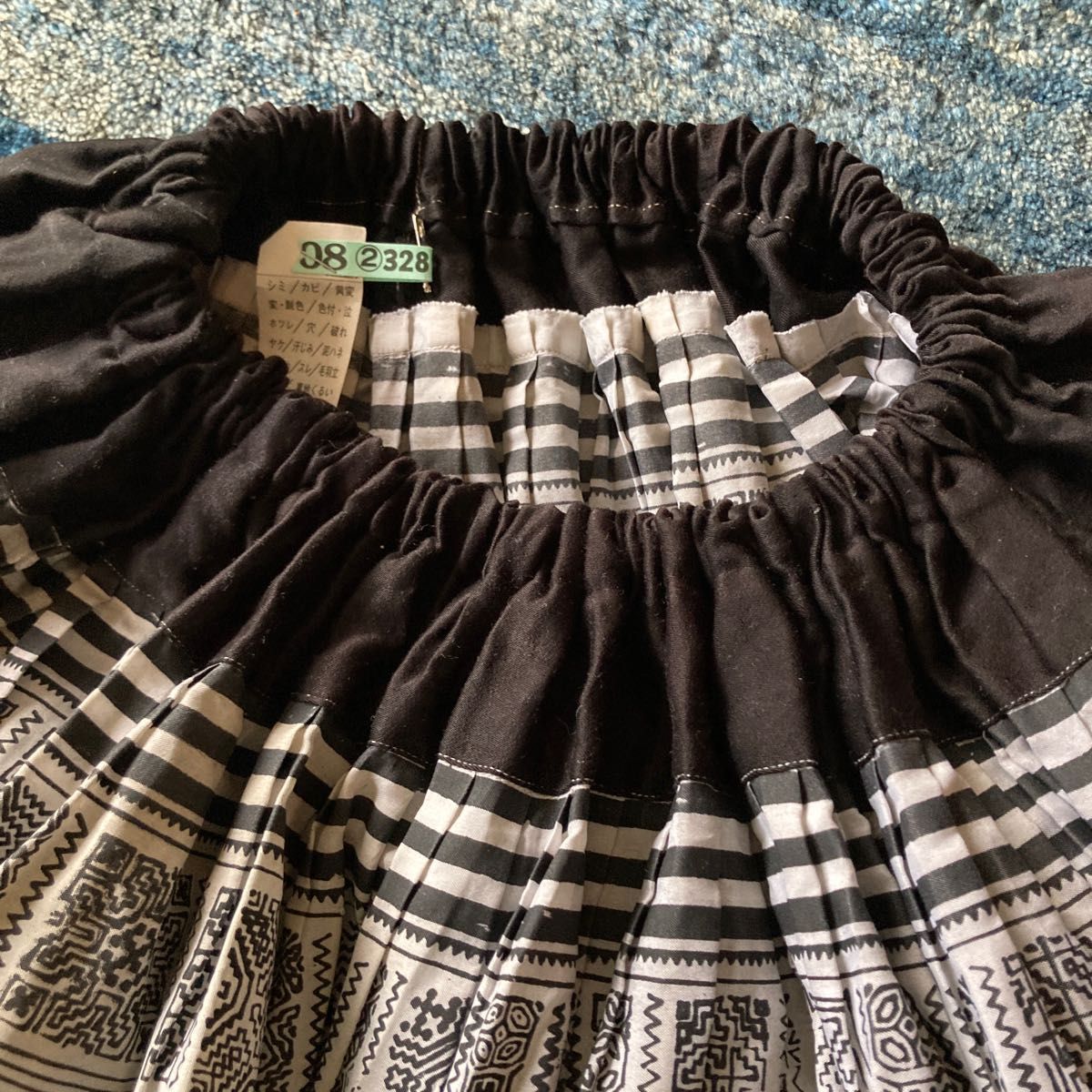 セール！ 古布 モン族リメイク スカート&ジャケットセット 手刺繍 民族