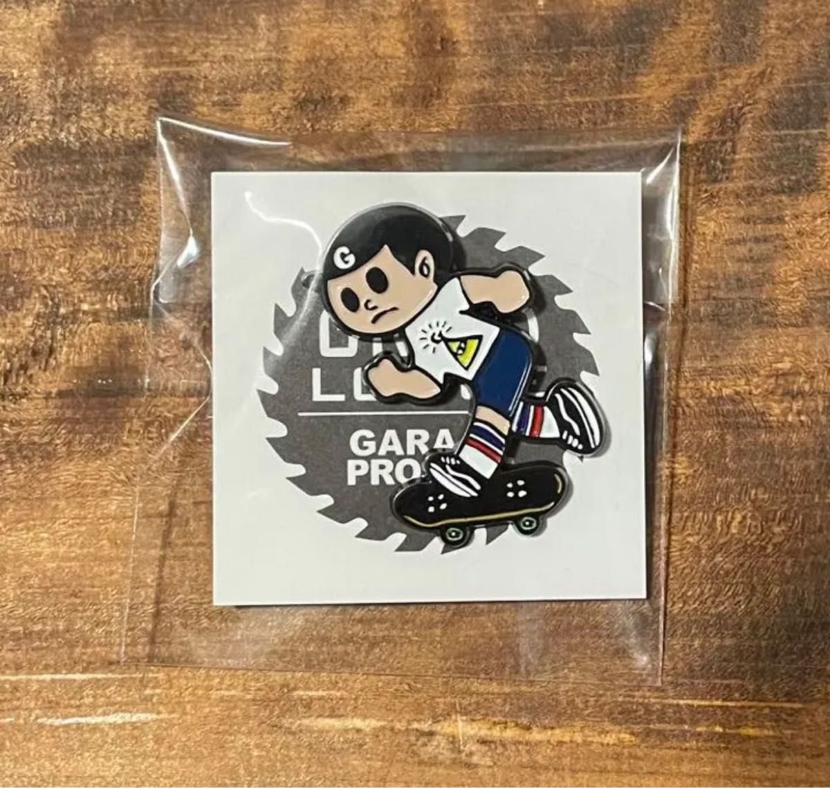 grindlodge ピンバッジ とびたくんオレンジ 新品未使用 グラインドロッヂ ピンバッジ とびたくん|Yahoo