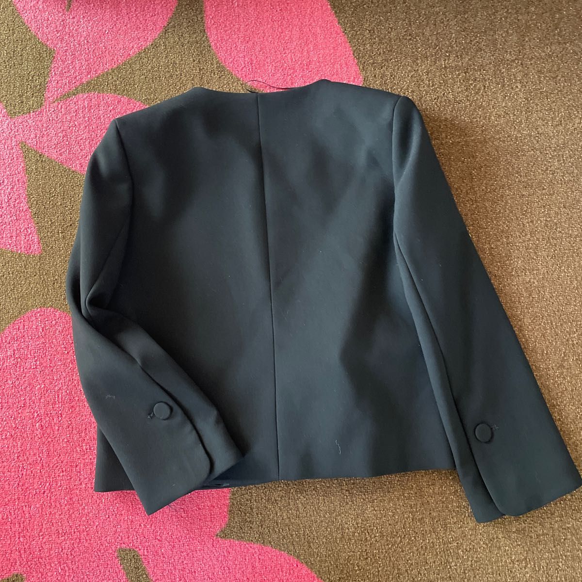 新品未使用 ZARA 大人気 チャイナボタンジャケット ノーカラー 新品未使用 ZARA 大人気 チャイナボタンジャケット ノーカラー