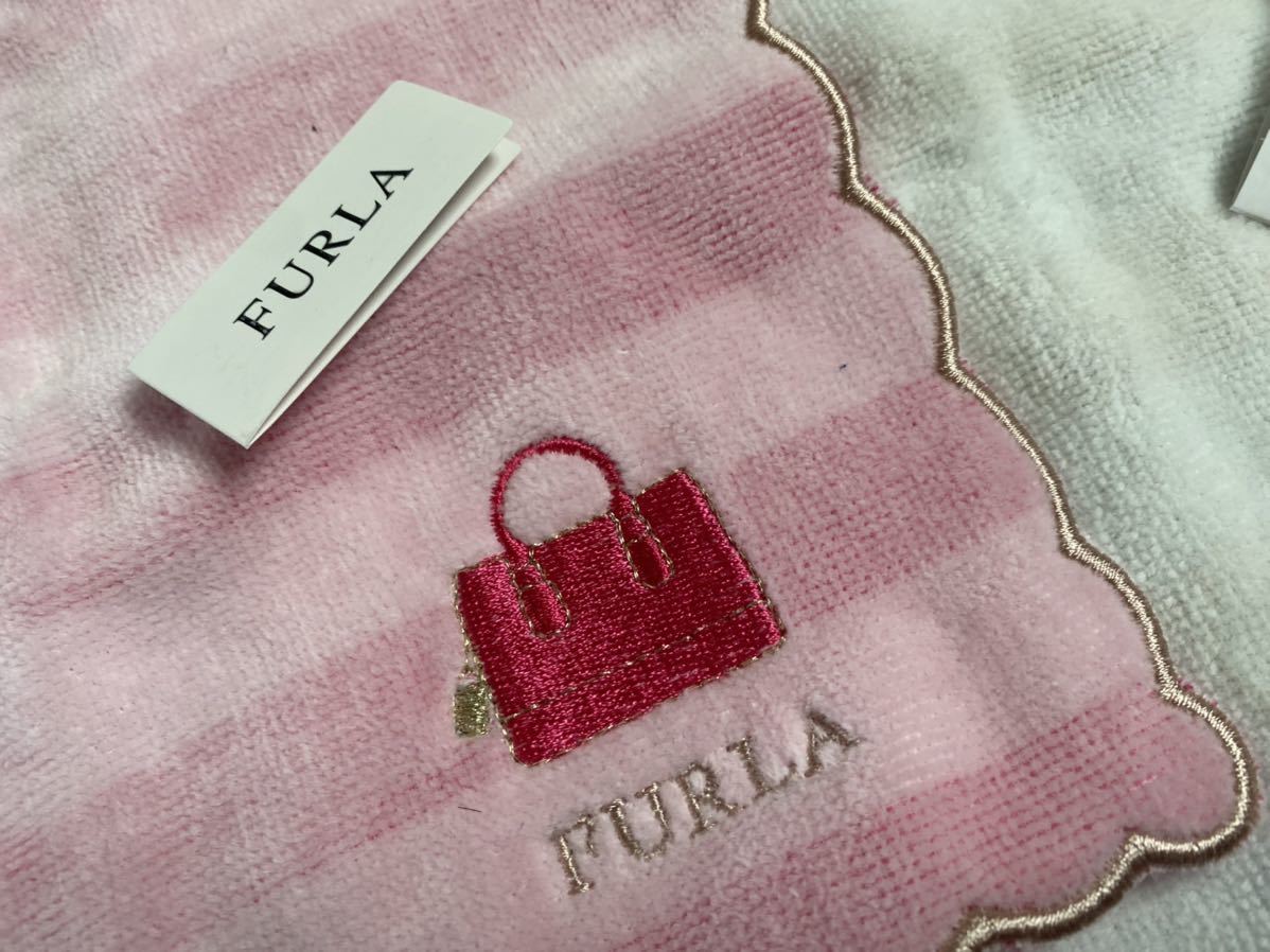 セール即決　1円　新品 タグ付き 2点セット FURLA フルラ バック刺繍　ハンカチ　パイル　 未使用 まとめて まとめ_画像3