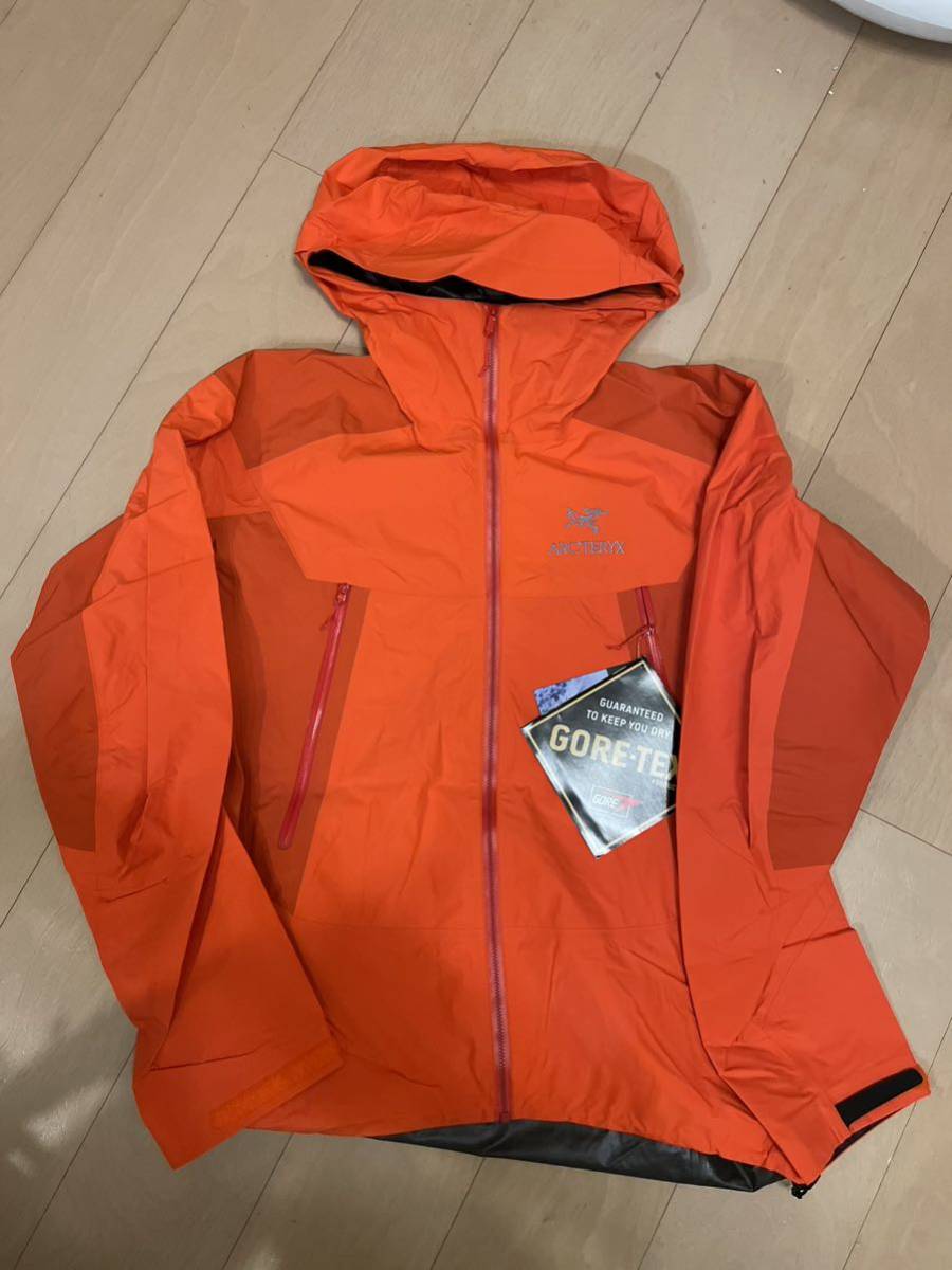 こなせます ARC'TERYX - ARC'TERYX Leaf Atom SV Mサイズ マルチカム