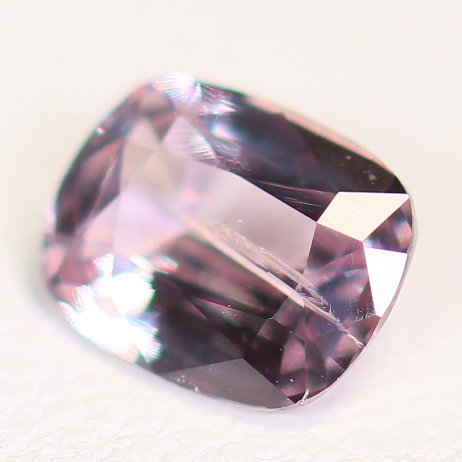 天然ダイアスポア』1.02ct アフガニスタン産 ルース 宝石 裸石、ルース