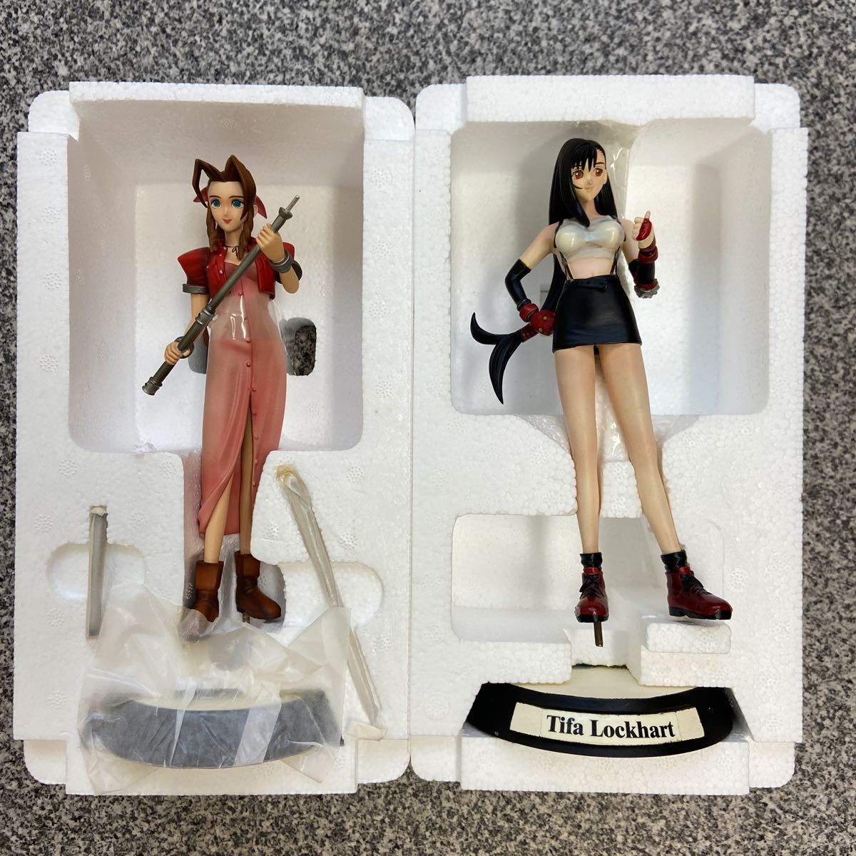 Yahoo!オークション - レア品 FF VII エアリス・ゲインズブール Yahoo!オークション - レア品 FF VII エアリス・ゲインズブール
