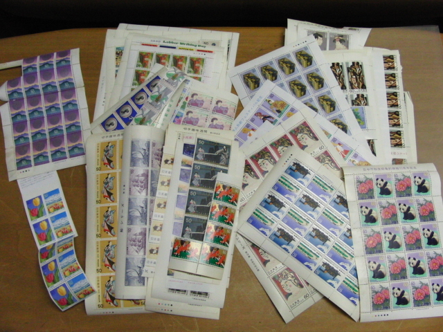 総合福袋 シート、バラ、記念切手など 切手 [221214-4Y-G]【未使用切手 ...