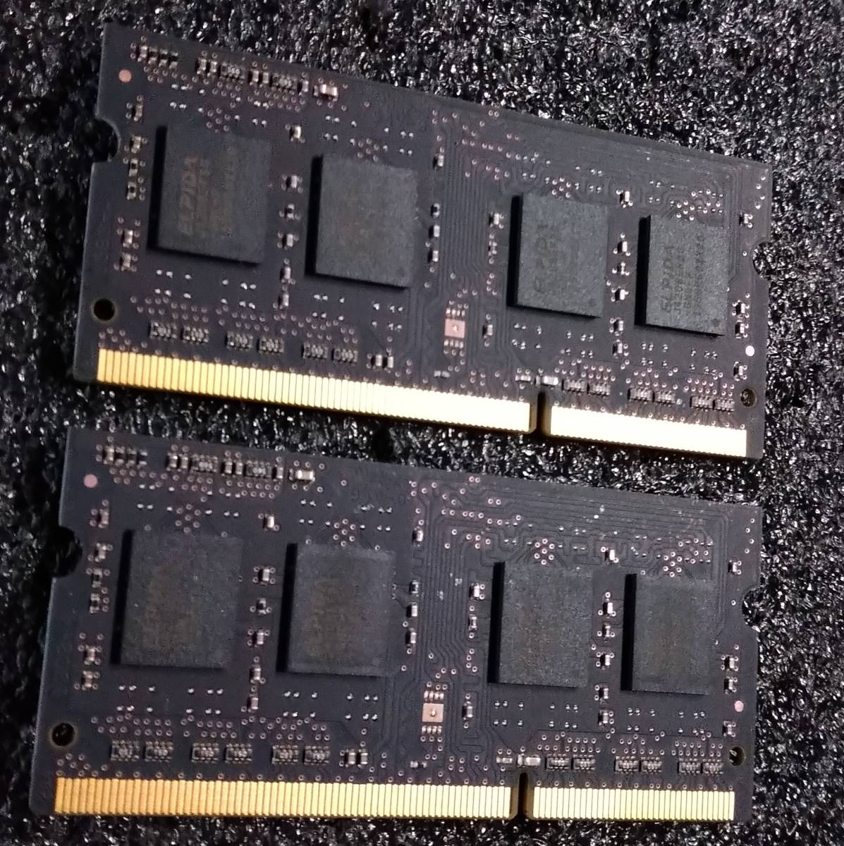 【中古】DDR3 SO-DIMM 8GB(4GB2枚組)ELPIDA EBJ40UG8EFU5-GNL-F [DDR3-1600 PC3L-12800 1.35V]