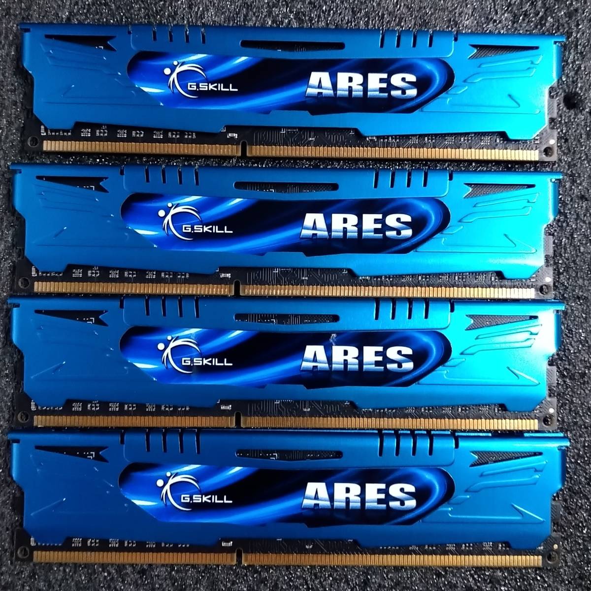 【中古】DDR3メモリ 32GB(8GB4枚組) G.SKILL ARES F3-2400C11Q-32GAB [DDR3-2400 PC3-19200]