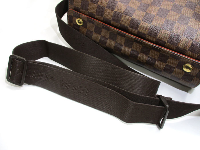 LOUIS VUITTON ナヴィグリオ ショルダーバッグ ダミエ エベヌ N45255