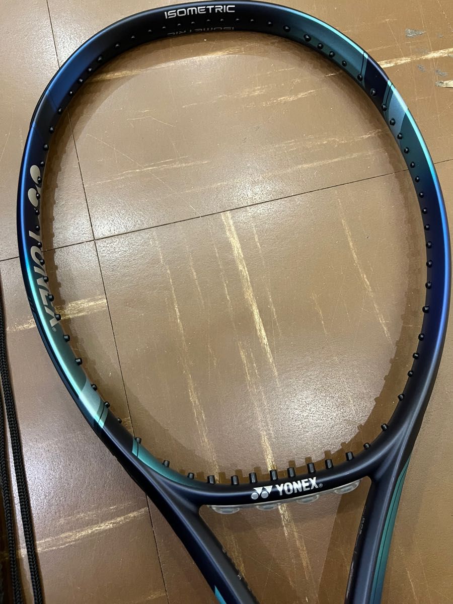 国内正規品 ほぼ未使用 ヨネックス YONEX VCORE 98 EZONE 98 G2 2本