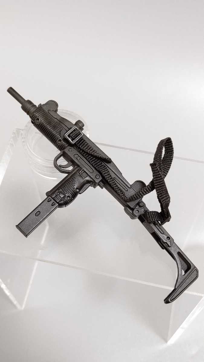 ホットトイズ 1/6 ジョン メイトリックス サブマシンガン/UZI ホットトイズ 1/6 ジョン メイトリックス サブマシンガン/UZI