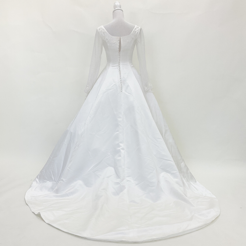 中古 袖つきウェディングドレス フォト婚／二次会／ステージ衣装 Aライン ホワイト 9号程度 W-133_画像4