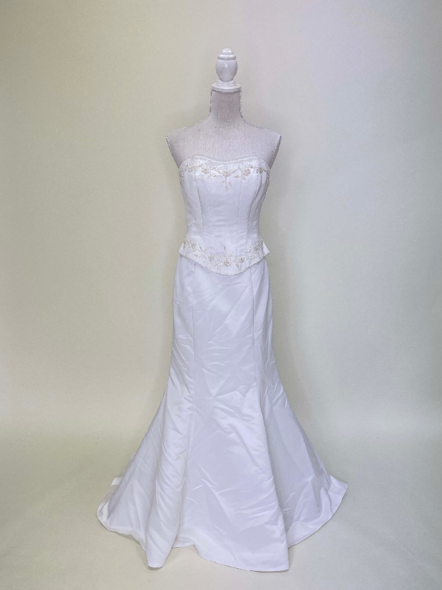  used wedding dress eggshell white 11 number TT gorgeous . pretty mermaid line dress W-100