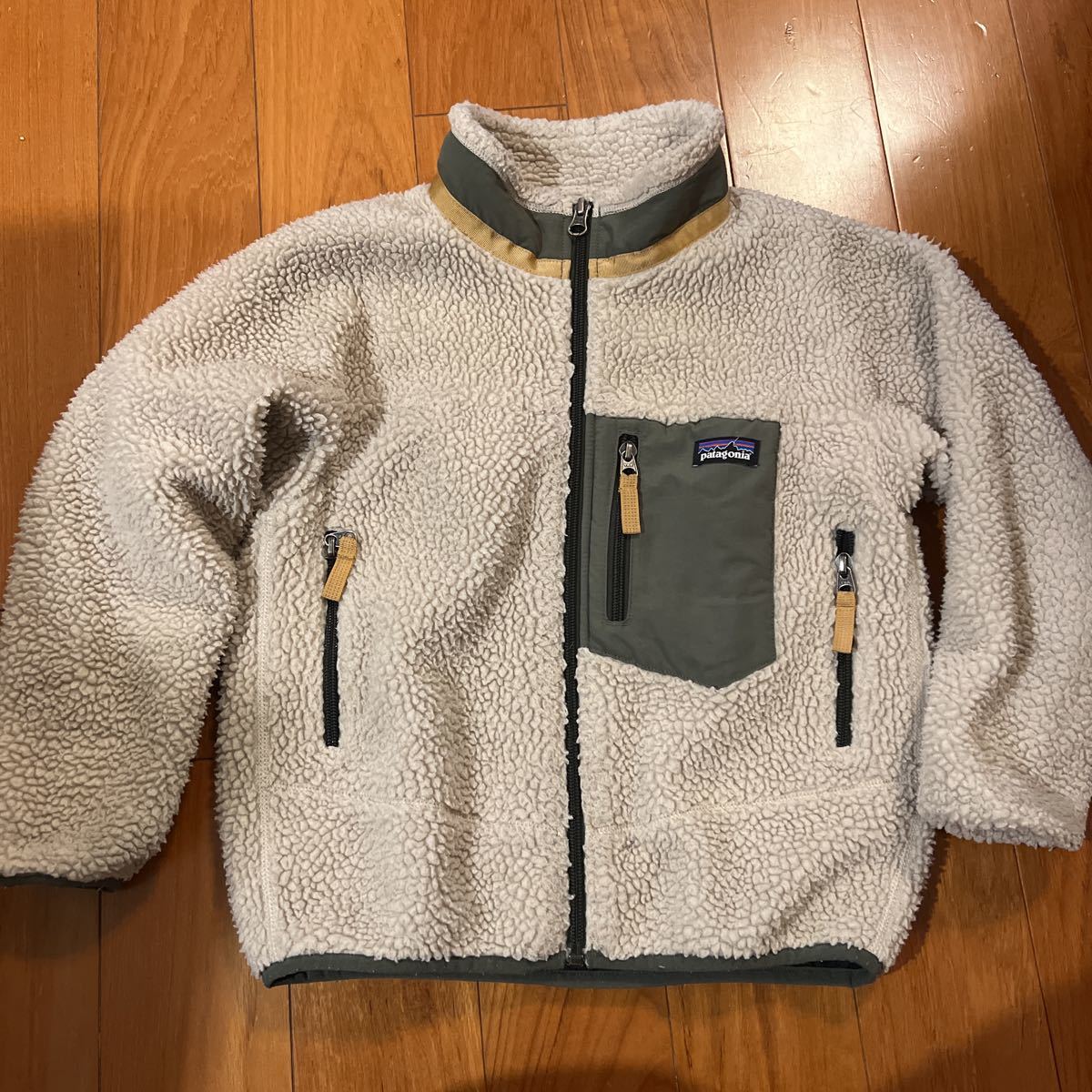 patagonia パタゴニア レトロX キッズ　xsサイズフリースジャケット パタゴニアキッズ_画像1