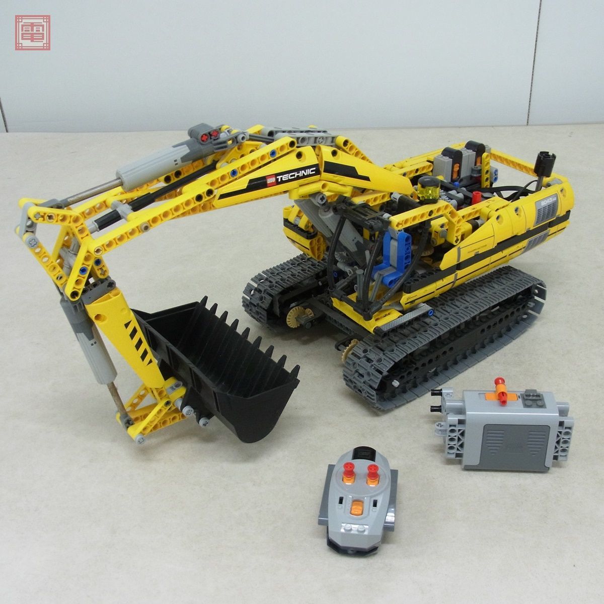 レゴ テクニック コンテナトラック 8052 LEGO desasukasenang.com