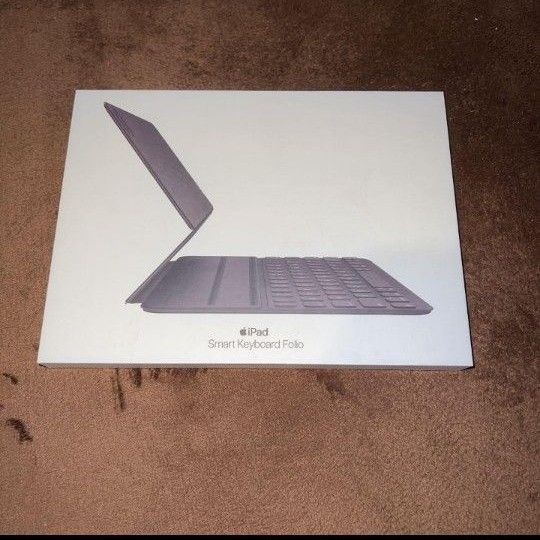 レア?!☆ 美品 11インチIPAD PRO SMART KEYBOARD FOLIO - 通販 - www