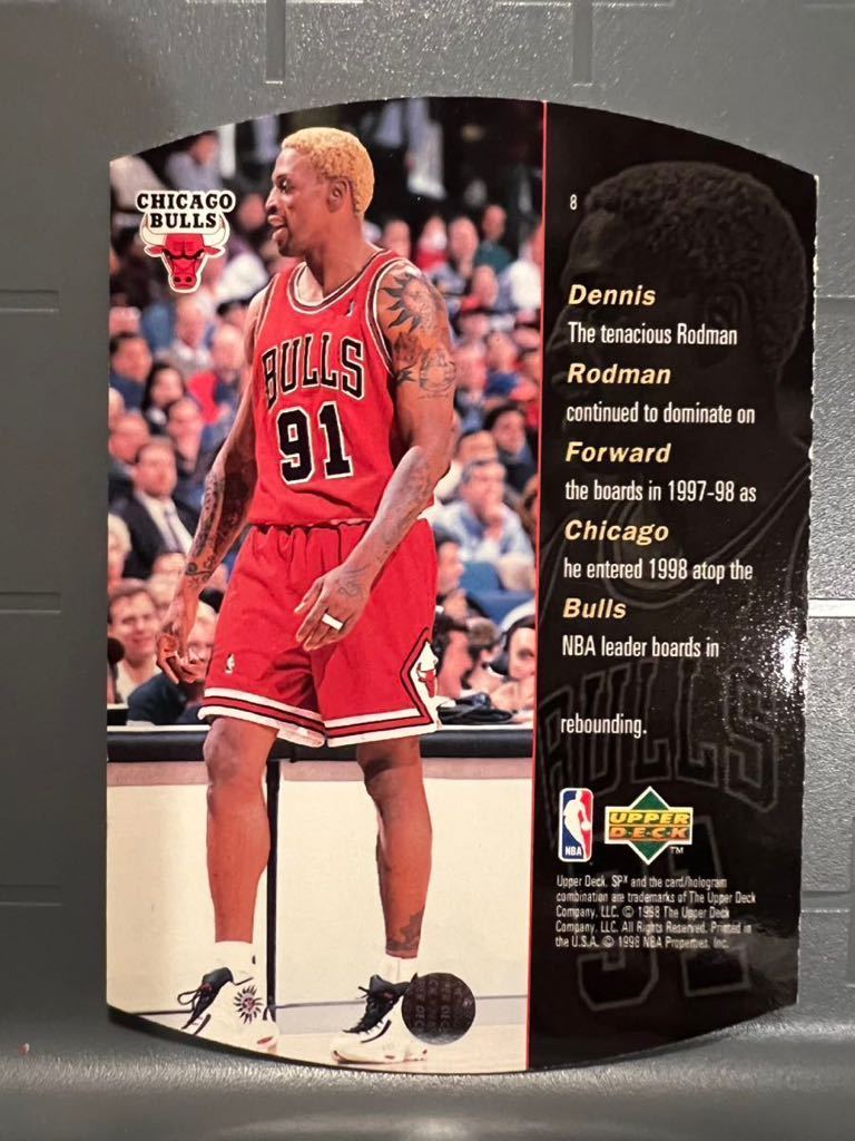 超絶レア Gold Holo 1998 Upper Deck SPX Chicago Bulls Dennis Rodman デニス・ロッドマン ブルズ ユニフォーム Panini NBA バスケ 3連覇_画像3