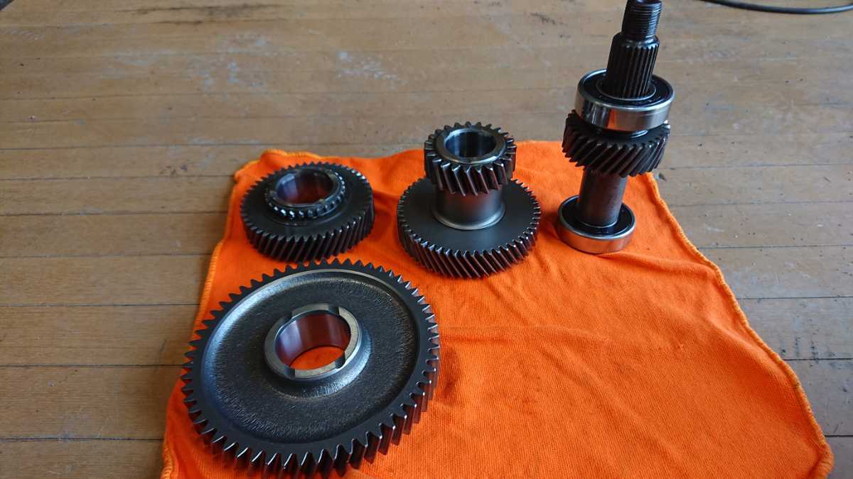 ジムニー トレイル ダウンギア トランスファー 新品組込み ツイン