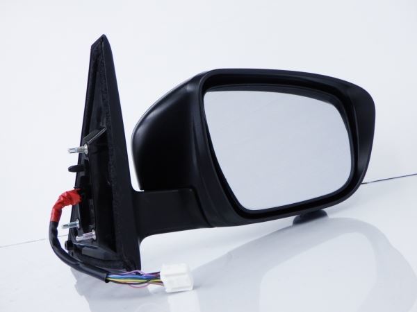 最新情報 NISSANセレナ C27後期左サイドミラー catalogo.tvs.com.bo