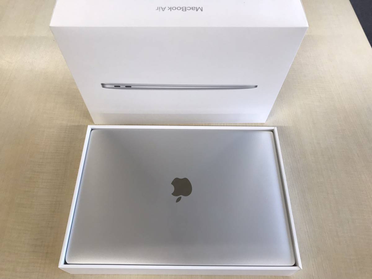 美品】MacBook Air シルバー メモリ8GB SSD 512GB M1-