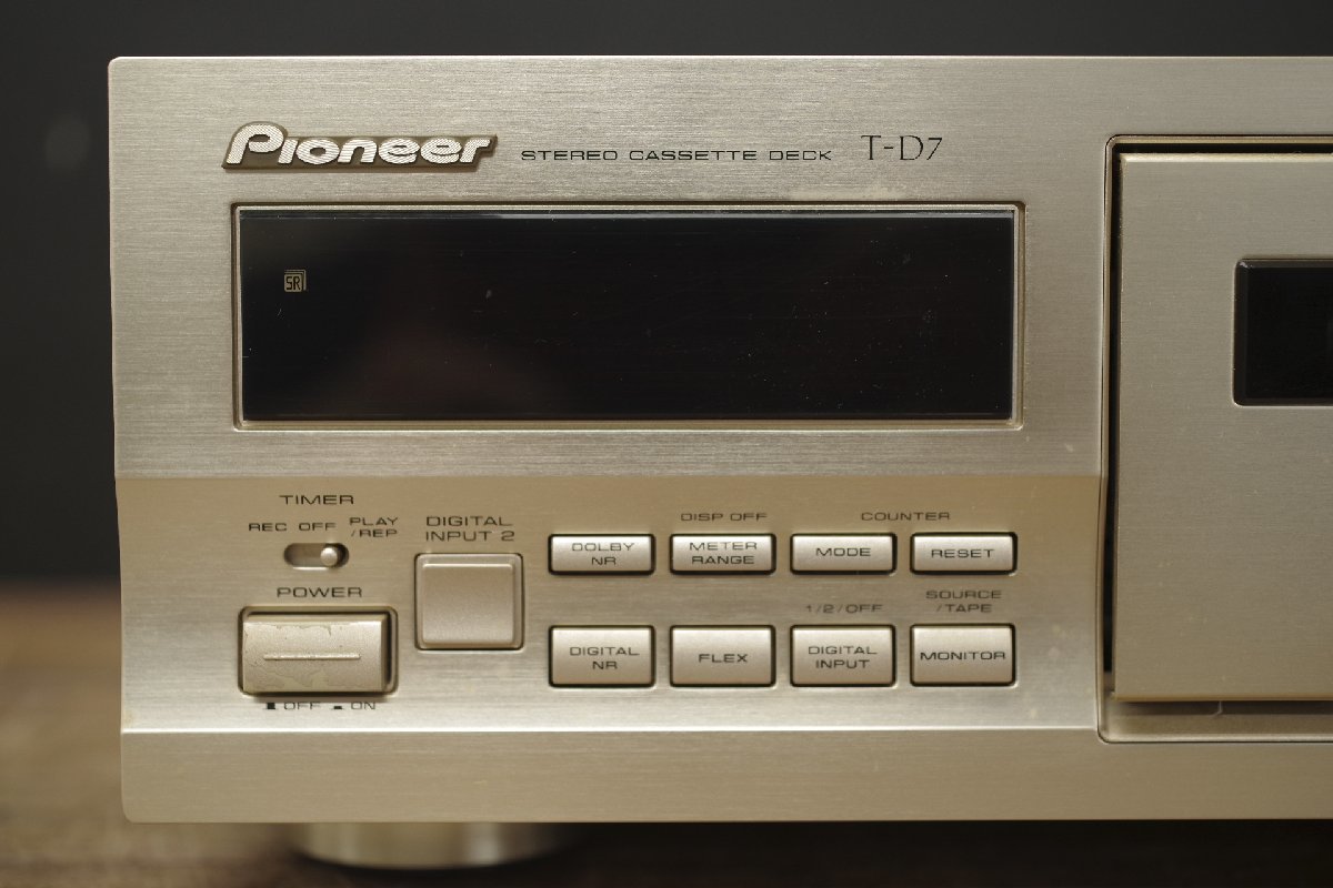 Pioneer パイオニア T-D7 ステレオカセットデッキ 3ヘッドシングル ■再生動作確認済 中古 オーディオ レコーダー プレーヤー 90年代_画像2