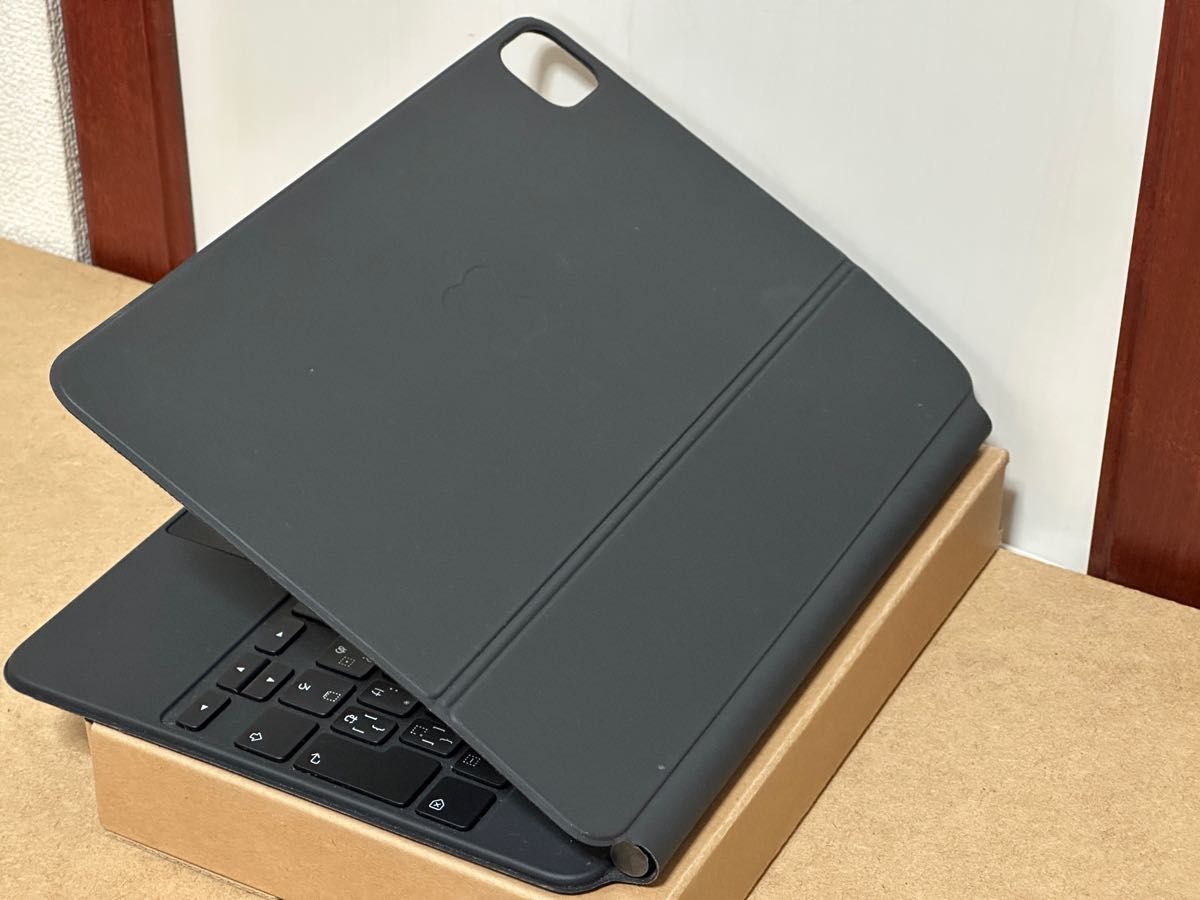 iPadPro 11インチ Magic keyboard JIS 本体のみ|PayPayフリマ iPadPro 11インチ Magic keyboard JIS 本体のみ|PayPayフリマ