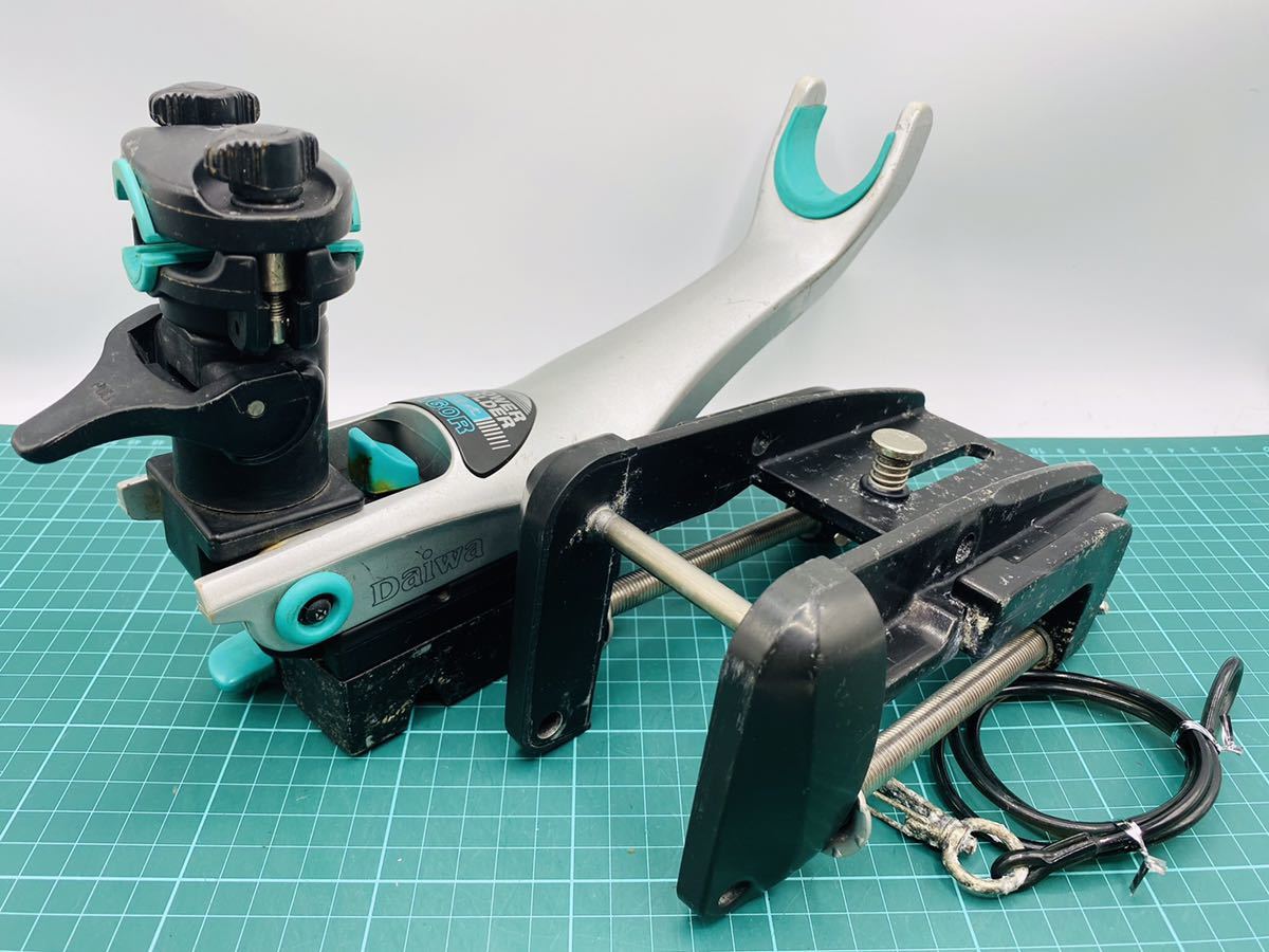 大人気定番商品フィッシング66☆ダイワ☆パワーホルダー速攻160R☆ロッドホルダー☆竿受け☆中古