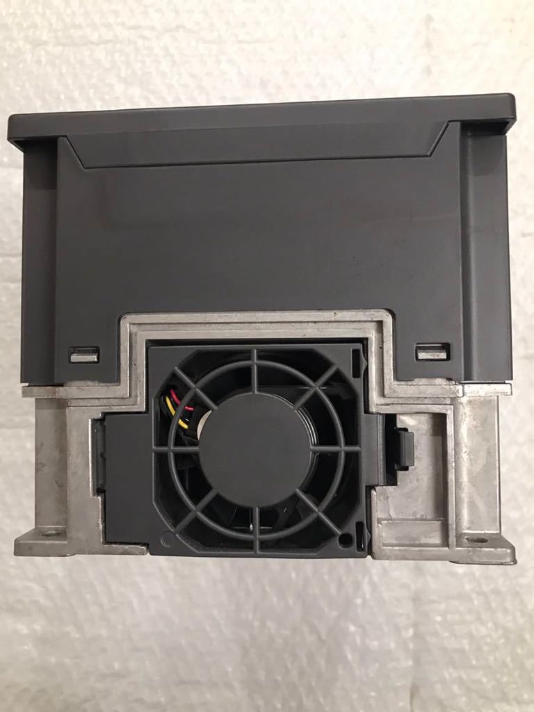 三菱電機 MITSUBISHI インバーター FR-A720-3.7K動作保証2018年製