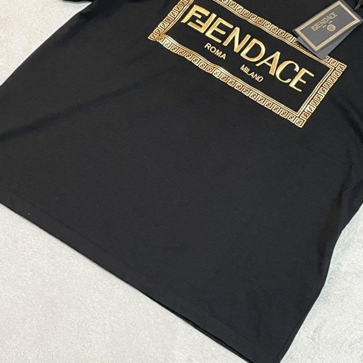 【新品未使用】 FENDACE コラボ　ロゴ柄　半袖Tシャツ　ブラック　XS_画像3