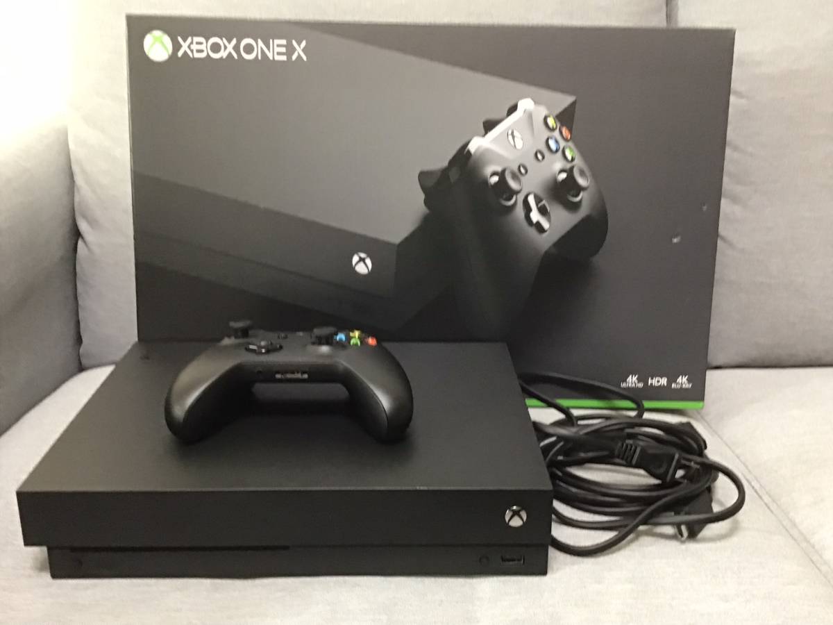 っているの Xbox Xbox One X 1TB 本体の通販 by shop｜エックス