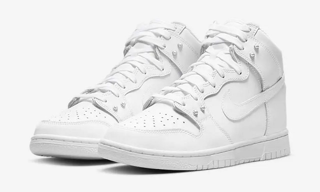 NIKE W DUNK HIGH SE DM7607-100 ダンク ハイ パール 27.0cm_画像1