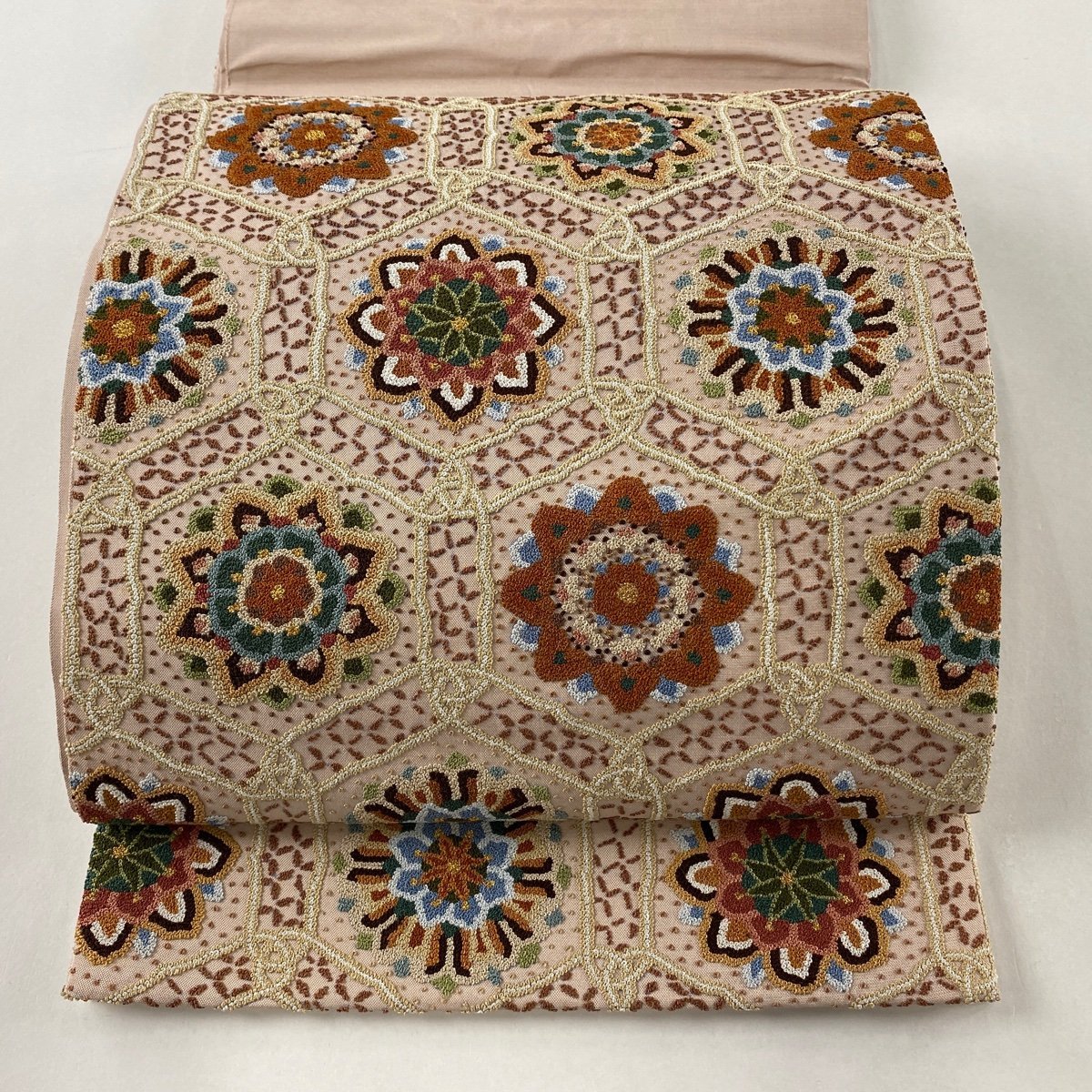公式ショップ】 華文 逸品 袋帯 相良刺繍 【中古】 正絹 薄小豆 金糸