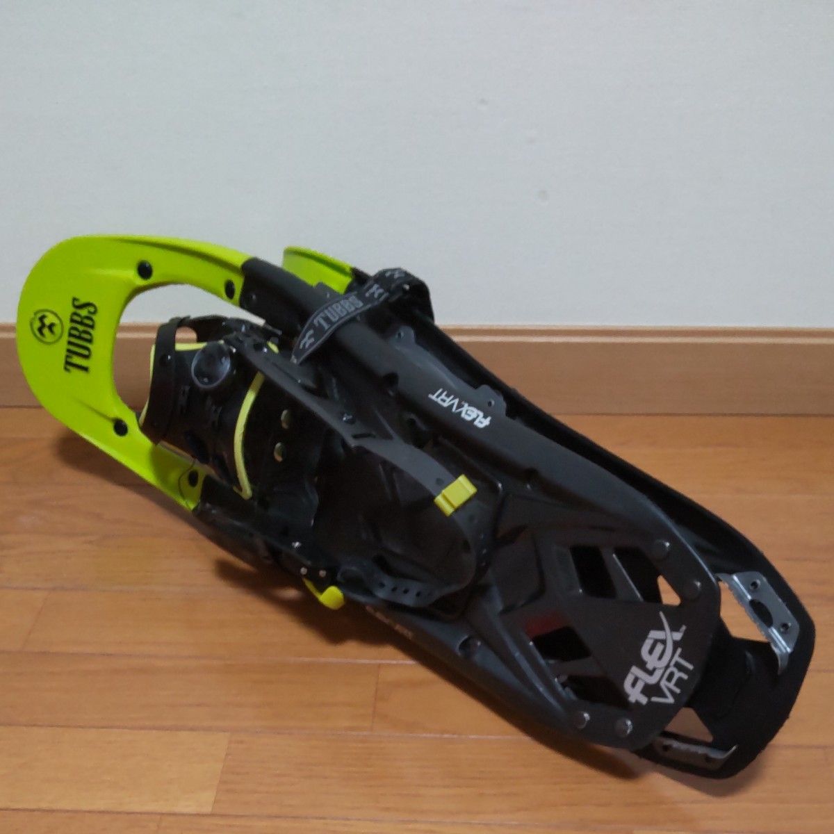 スノーシュー Tubbs FLEX VRT