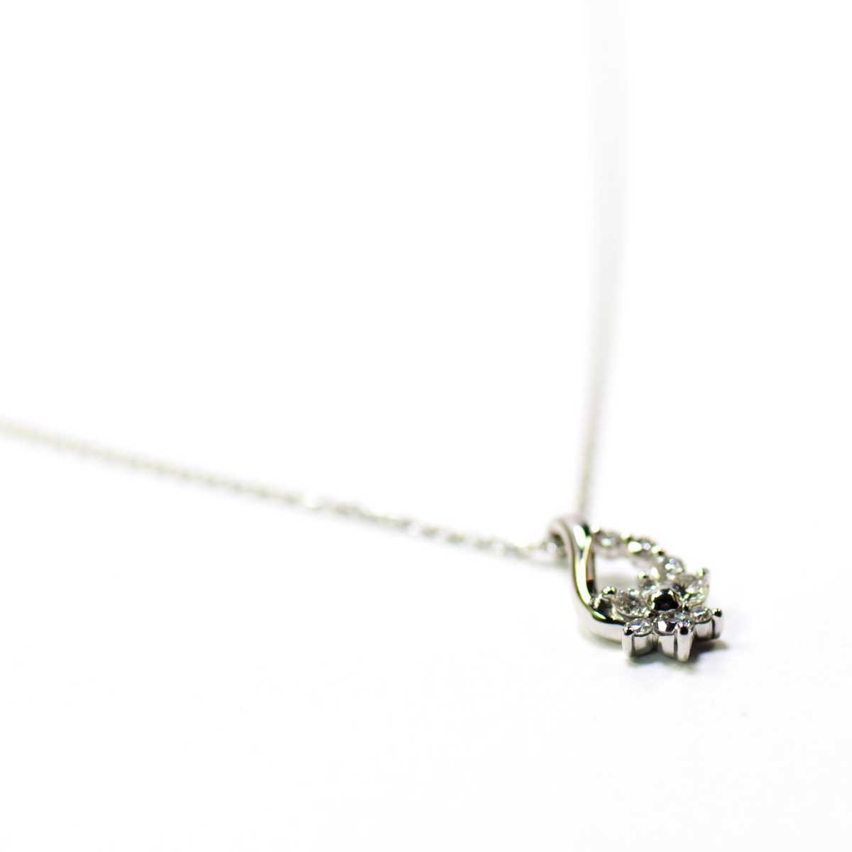 4℃ 2011年 Pt850 0.259ct ダイヤモンドネックレス-