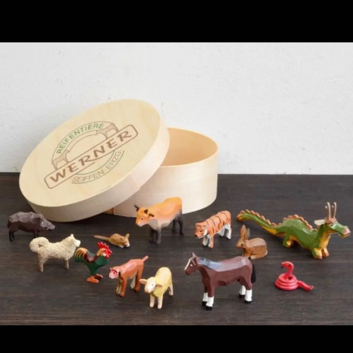 ヴェルナー：木彫り干支セット（わっぱ入り）ニキティキ 木製のおもちゃ子供おもちゃ 3